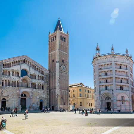 La Casa Nel Borgo Apartman Parma Kültér fotó