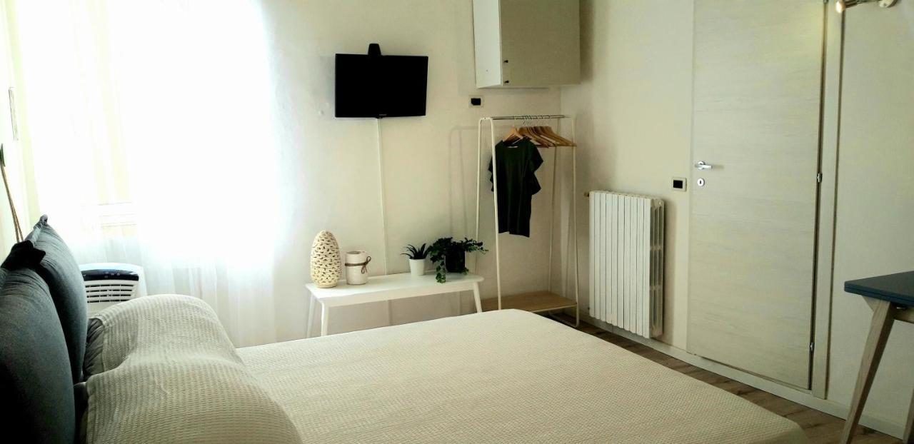 La Casa Nel Borgo Apartman Parma Kültér fotó