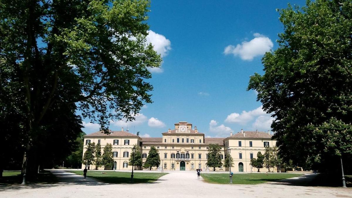 La Casa Nel Borgo Apartman Parma Kültér fotó